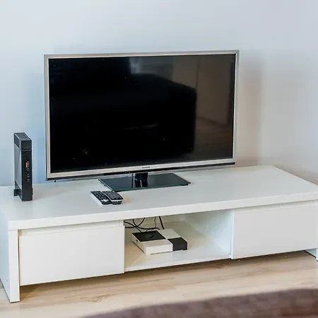 Piatkowo 2-bedroom By Bookinghost 포즈난