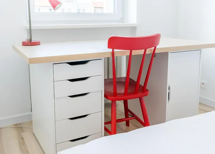 Piatkowo 2-bedroom By Bookinghost Apartamento